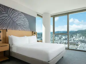 Renaissance Honolulu Hotel & Spa