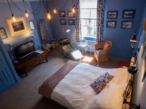 Hill View House Bed & Breakfast