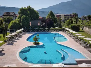 แอสโตเรีย รีสอร์ท