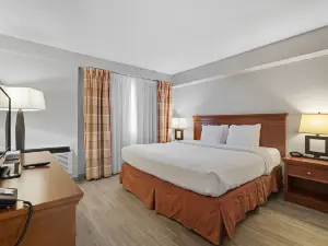 Country Inn & Suites by Radisson, Saskatoon, SK