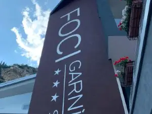 Garni' Foci