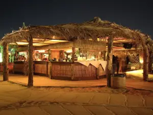 วิลลาจโจ ตูริสติโก อินเตอร์นาโซนาเล ลา ปลายา