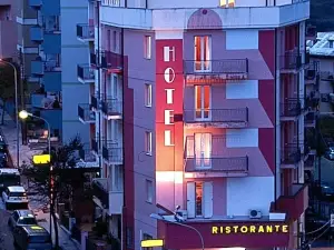 格里洛酒店