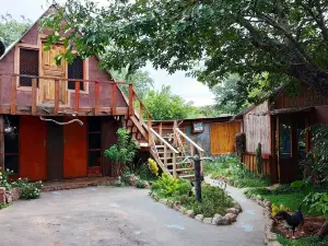 大象小徑背包客旅館