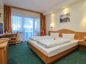 호텔 티롤러 애들러 B&B