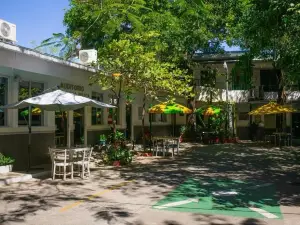 Hotel Pablo Tesák
