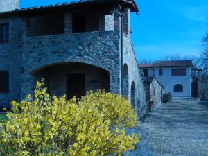Apartment at the Gates of the Chianti Between Siena and Arezzo