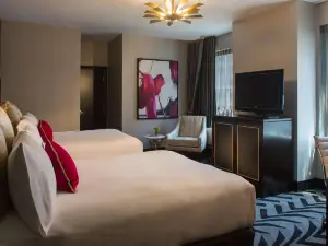 The Allegro Royal Sonesta Hotel Chicago Loop