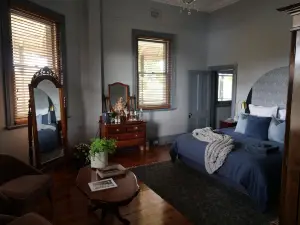 Harvest Home Boutique Hotel