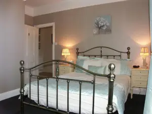 Manor View