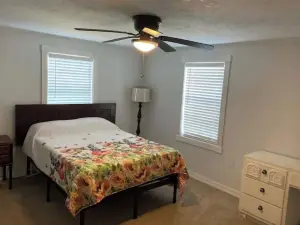 Cozy 3-bedroom house in peaceful Mena with WiFi, AC