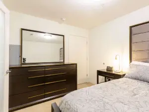 Chicago's Hidden Treasure, "EVANSTON, IL"