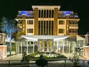 The Imperial Grand