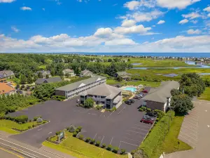 Mariner Resort