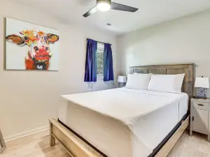 Cozy Meyers Lake Townhome Near Hall of Fame!