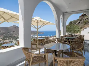 Castello Amorgos Suites
