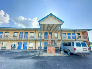 Hahira Inn by OYO Near Valdosta