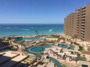 拉斯帕洛馬斯海灘及高爾夫度假村