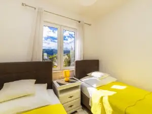 Apartment Karlo - Grad Ploče, Croatia