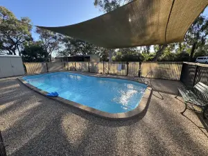 Hay Caravan Park
