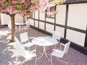 Landet Bed and Breakfast