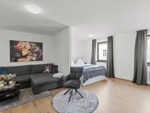 Faraway Homes Studios Bruck 13