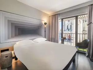 Hôtel Ibis Saint-Quentin Basilique