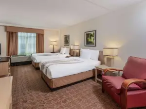 La Quinta Inn & Suites by Wyndham Garden City