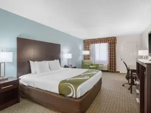 Quality Inn Clute Freeport