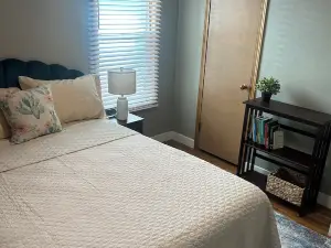 Waverly 3 Bed 2 Bath Home