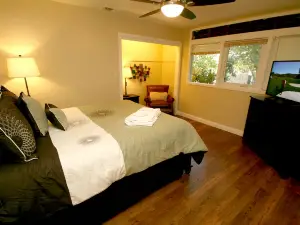 Peaceful Dog-Friendly Cabin Rental with River Access for Glamping in Northern California