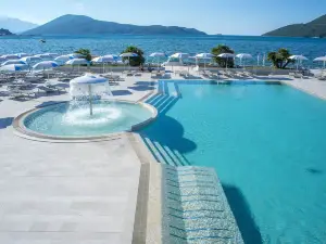 Palmon Bay Hotel & Spa