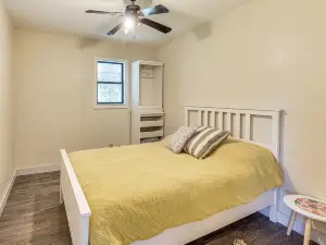 Dog-friendly Cabin w/ Yard Near Auxvasse Creek!