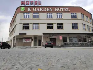 K GARDEN HOTEL PARIT BUNTAR