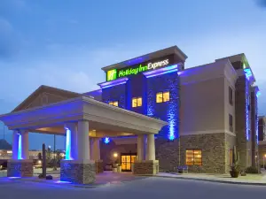 Holiday Inn Express & Suites TRUTH OR CONSEQUENCES by IHG
