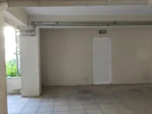 Estia Central Apt. with Parking