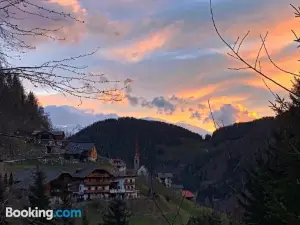 Thalerhof Onach Dolomites - Kronplatz