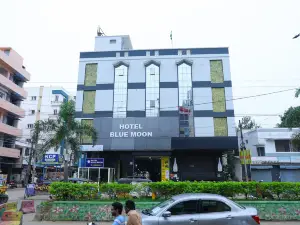 Hotel Blue Moon