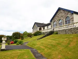 6 Ensuite Bedrooms-Sleeps 12-Garden-Sea & Mtn View