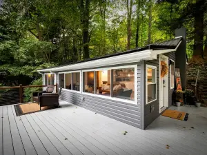Scenic Retreat: Riverfront Cabin with Large Deck and Fire Pit in Emlenton, Pennsylvania