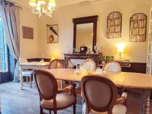 1900 飯店