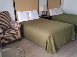 グリーンウッド イン