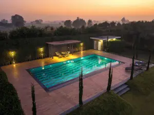 Elivaas Levante Farms 5 BHK Villa