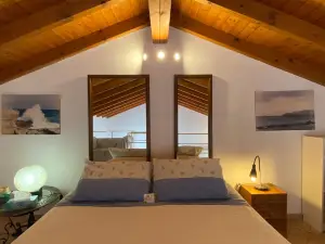Welcomely - Celi Blu Apartments