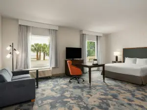 Hampton Inn & Suites DeLand