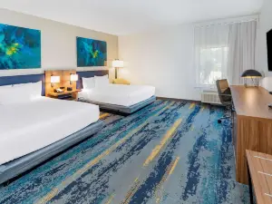 La Quinta Inn & Suites by Wyndham Texas City I-45