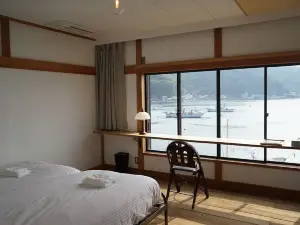 다고레 하버 호스텔