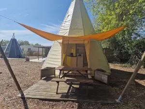 Camping les P'Tites Maisons Dans la Prairie