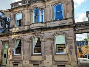 89 the Merchants- Chic Aparthotel by the House of Danu