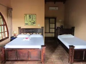Hotel El Paraiso Escondido - Costa Rica